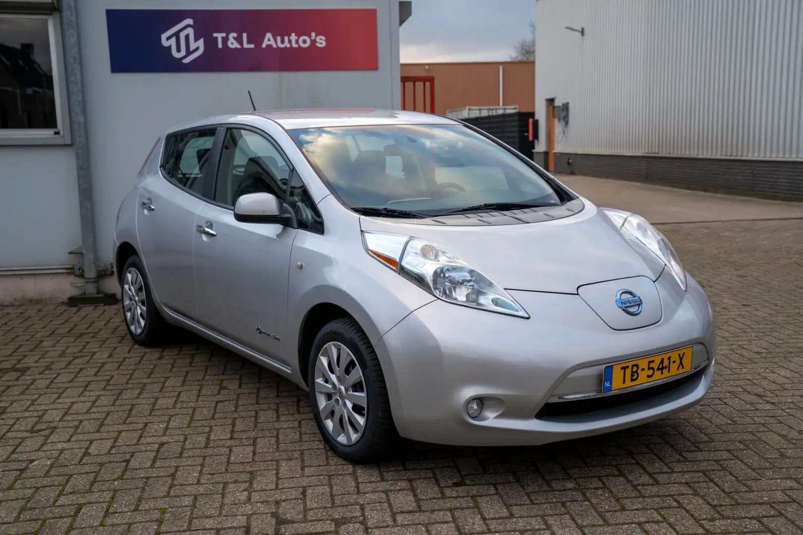 Nissan Leaf Visia 24 kWh Grijs - 2