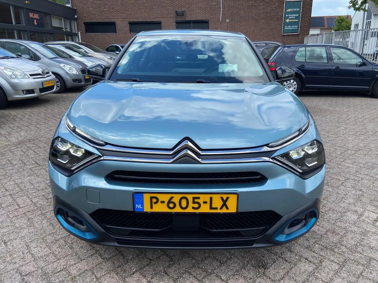 Citroen E-C4 Electric Feel 50 kWh - 62.898 Kilometer dealer onderhouden Modrá - 2