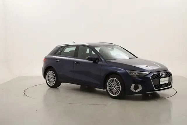 Audi A3 view 7