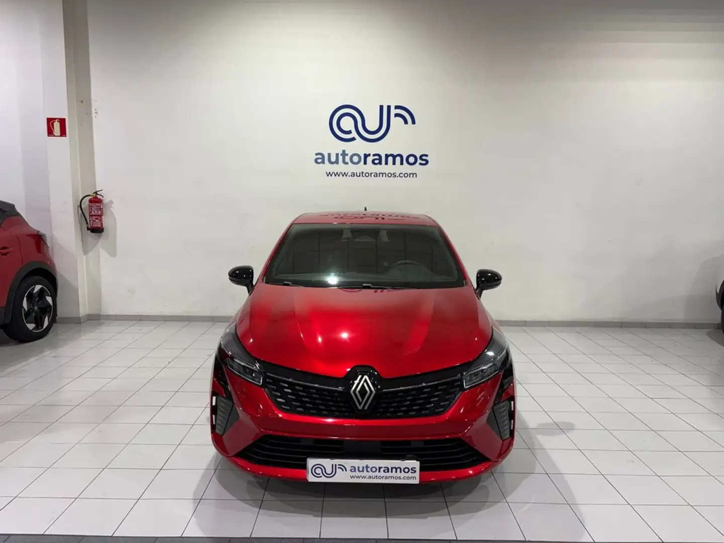 Renault Clio TCe Techno 67kW Rouge - 2