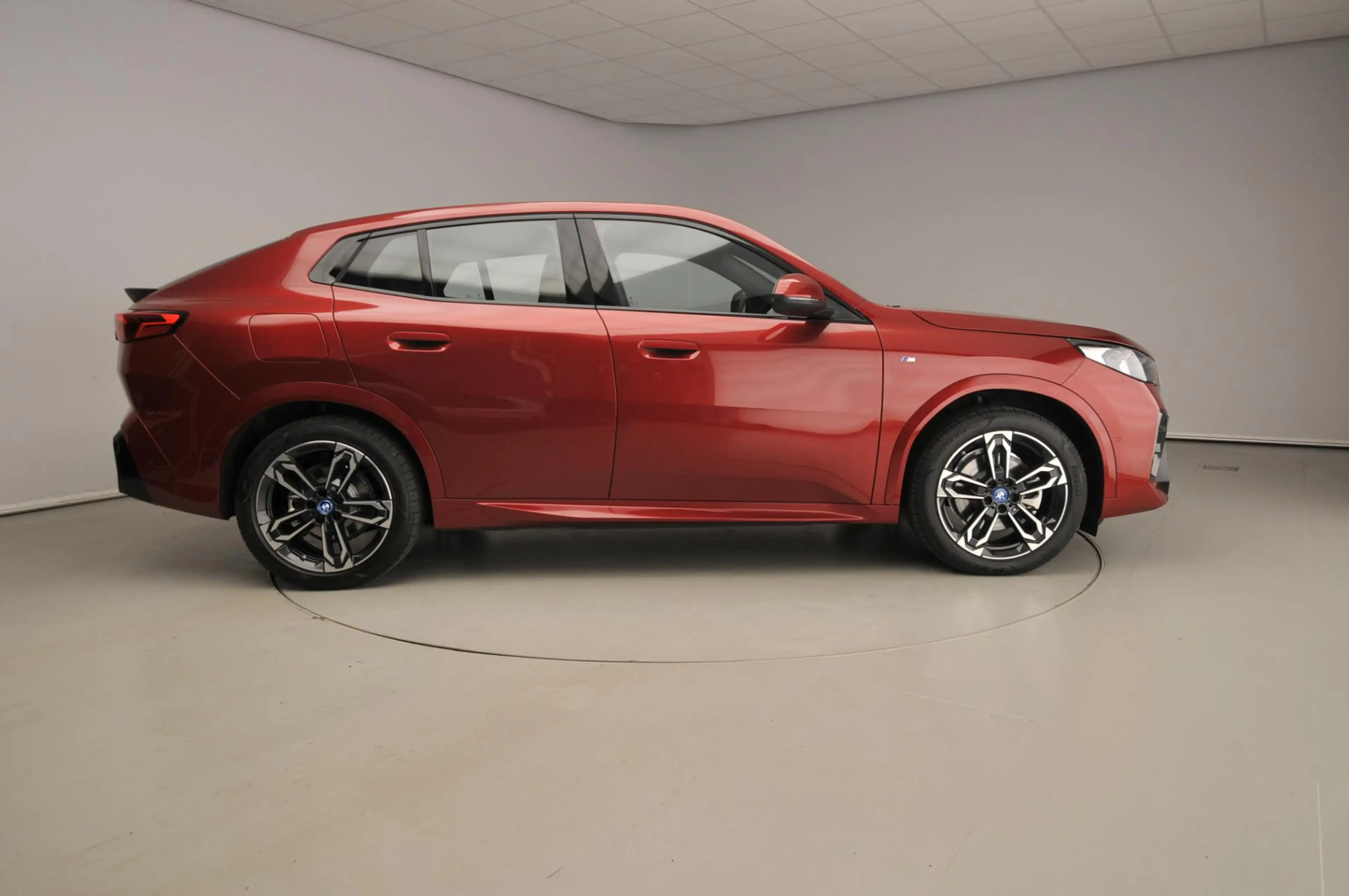 BMW iX2 xDrive30 | M-Sportpakket | LED | Leder | Navigatie — photo 4