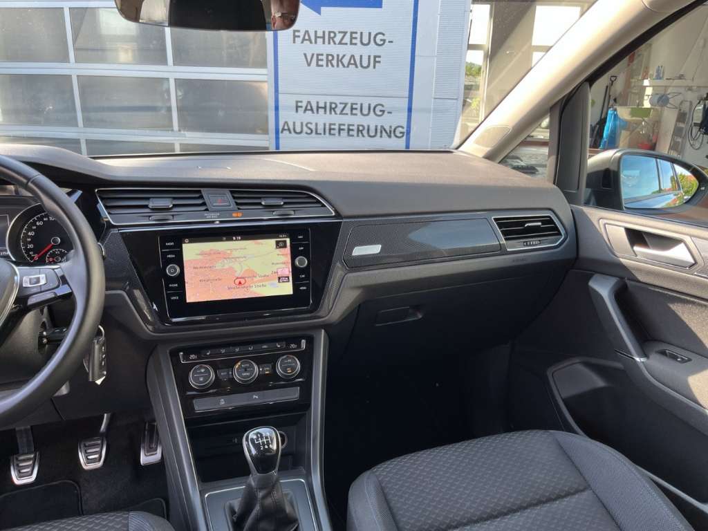Volkswagen Touran