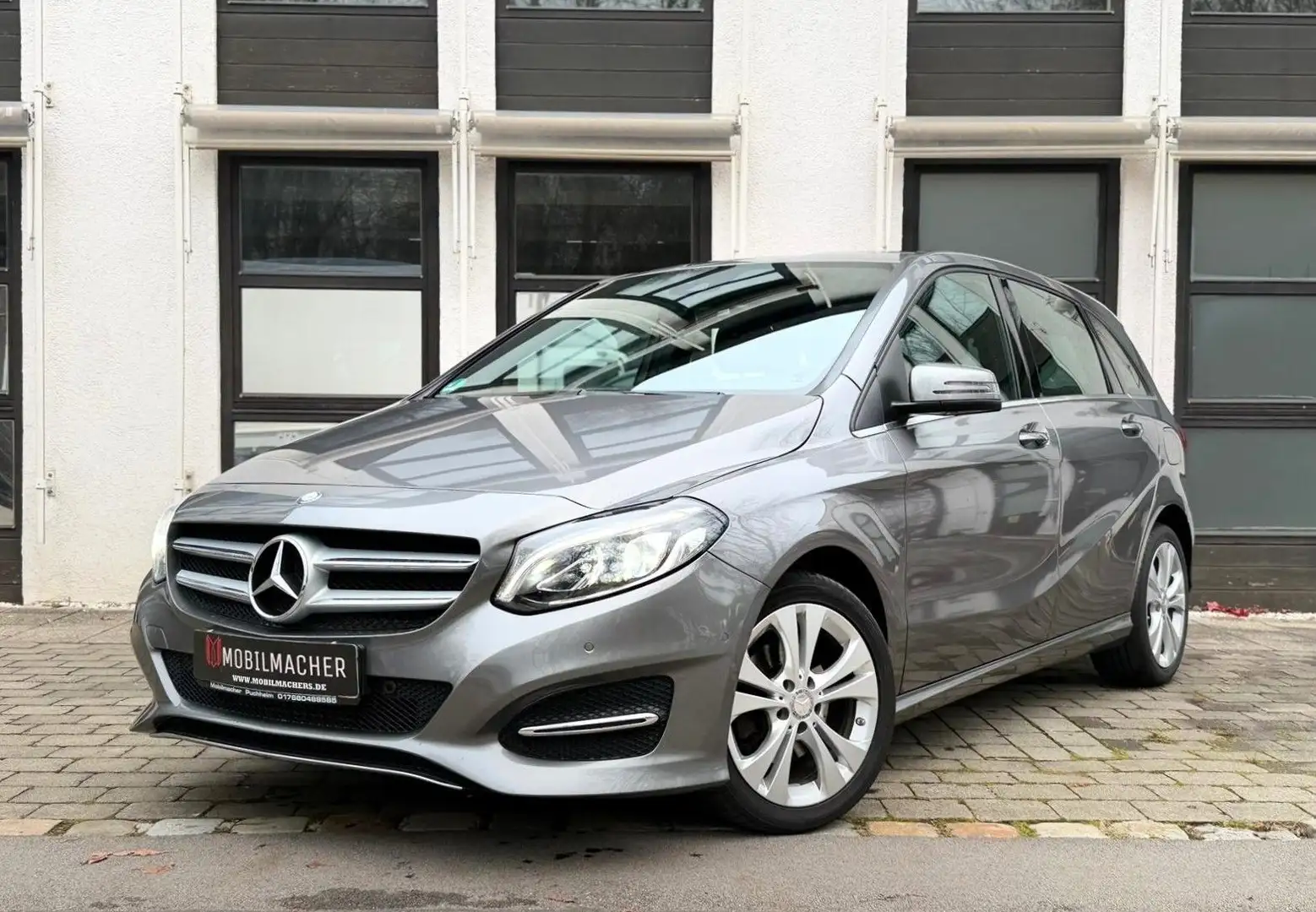 Mercedes-Benz B 200 CDI Urban Aut. LED*Navi*Pdc*Shz*Mfl*AbstW Grau - 2