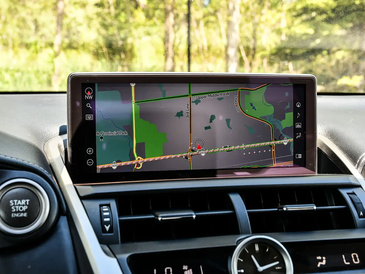 Lexus NX снимка Lexus NX