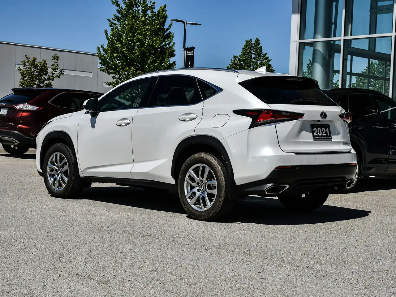 Lexus NX снимка Lexus NX