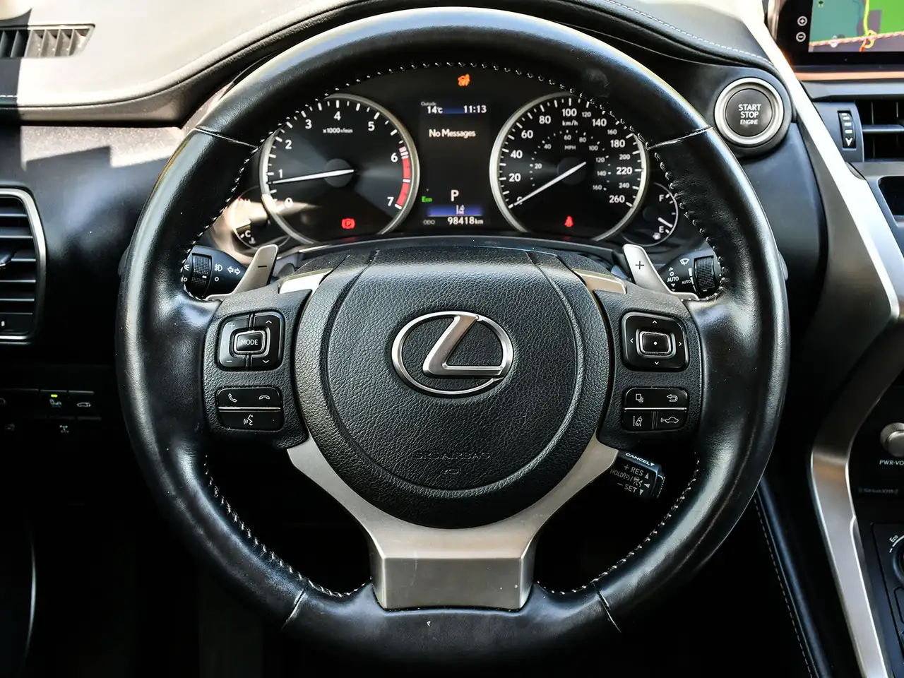 Lexus NX снимка Lexus NX