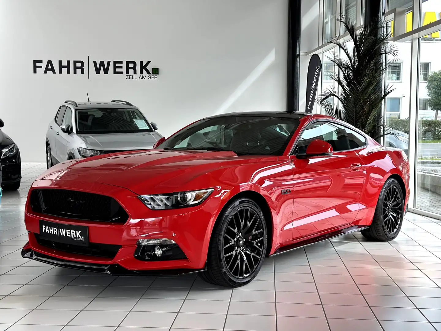 Ford Mustang 5,0 Ti-VCT V8 GT Aut. Rot - 1