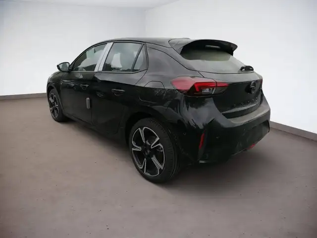 Opel Corsa view 3