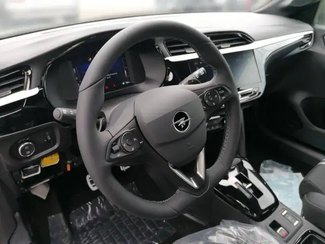 Opel Corsa view 9