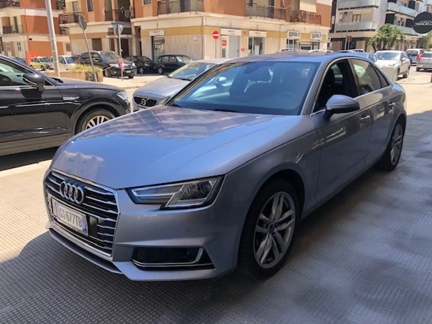 Audi A4 A4 2.0 tdi ultra Design 150cv s-tronic - 2