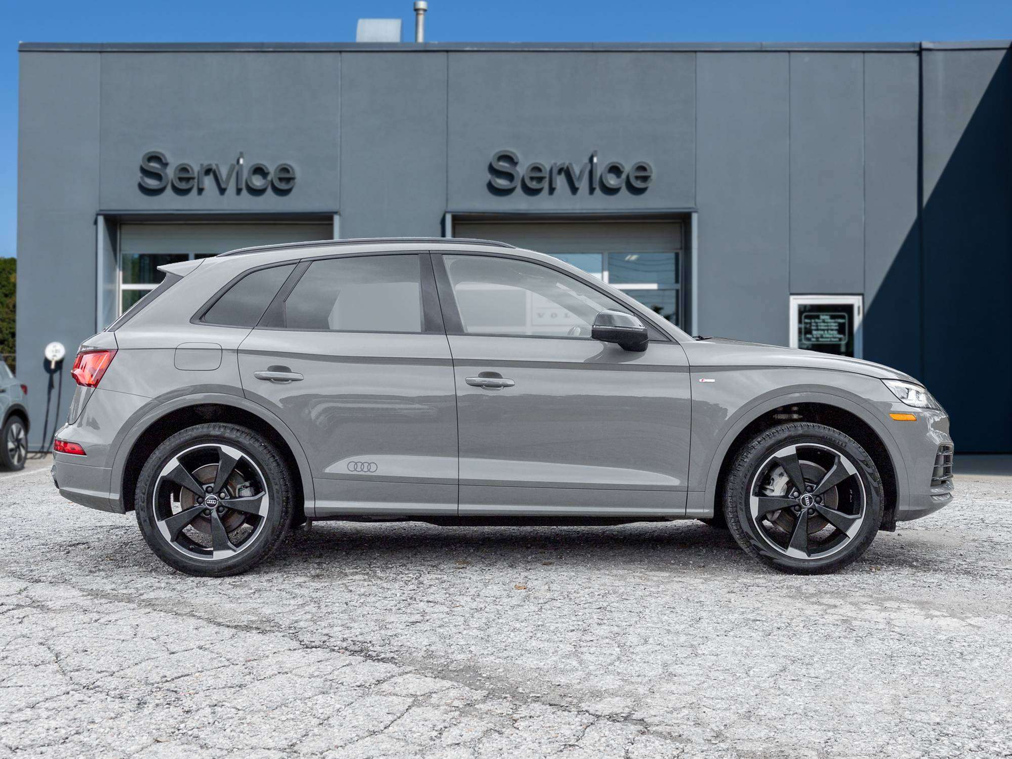 2019 Audi Q5 TECHNIK^S Line^Trade In^Well Maintained — снимка 1