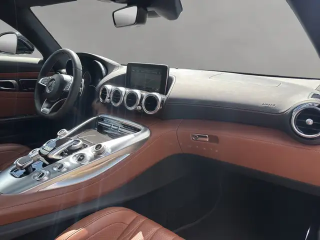 Mercedes-Benz Amg GT view 13