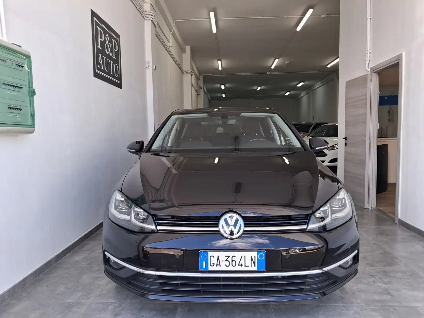 Volkswagen Golf Golf 1.6 TDI 115 CV 5p. Business BlueMotion Techno Noir - 1