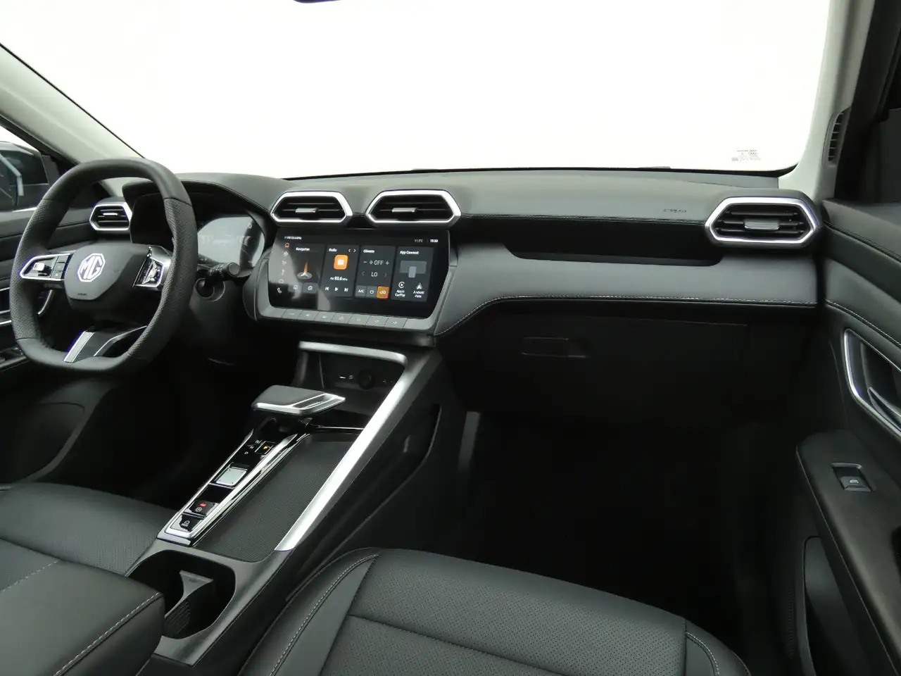 MG ZS Hybrid+ Luxury 360°Kam+LED+Distr+Navi+SHZ+LHZ 13