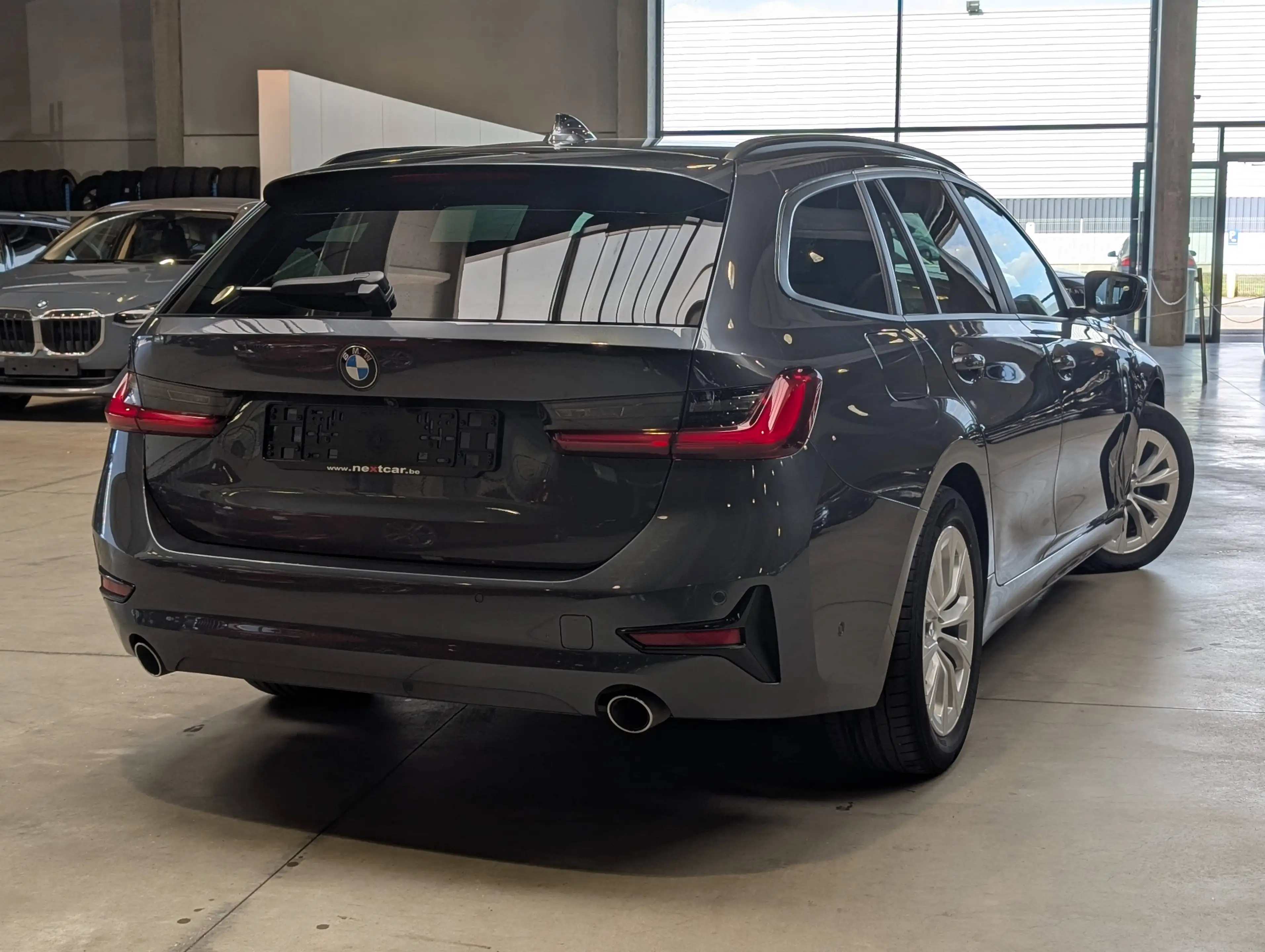 BMW 318 dA Touring G21 *LED-NAVI-DIGITAL-CRUISE* — photo 3