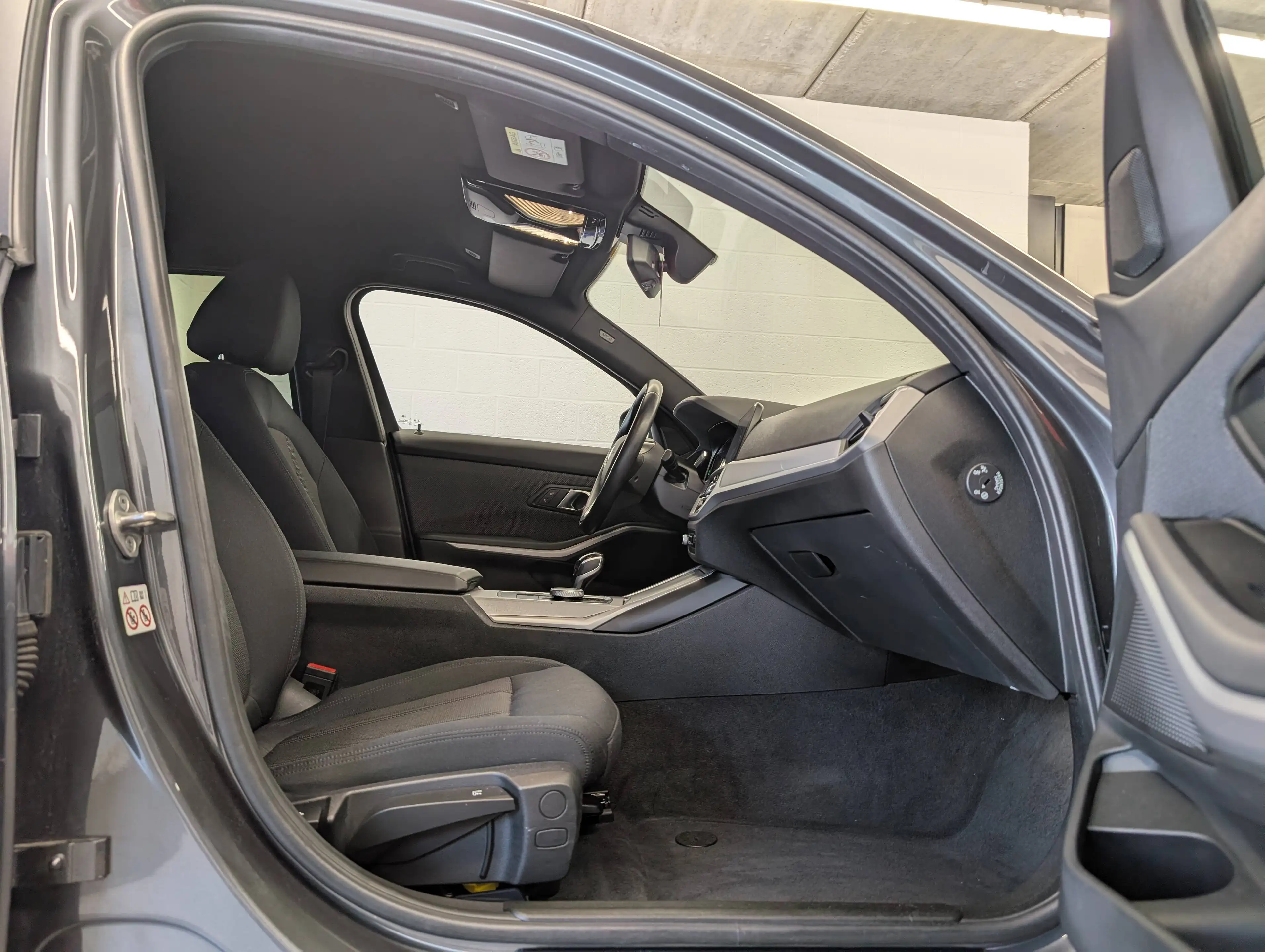 BMW 318 dA Touring G21 *LED-NAVI-DIGITAL-CRUISE* — photo 5