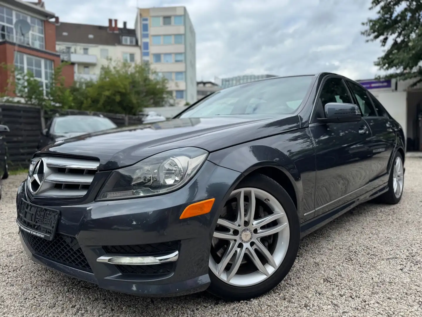 Mercedes-Benz C 300 C300 4MATIC BE AVANTGARDE/AMG-STYLE/AUT/NAVI/SHZ Grijs - 2