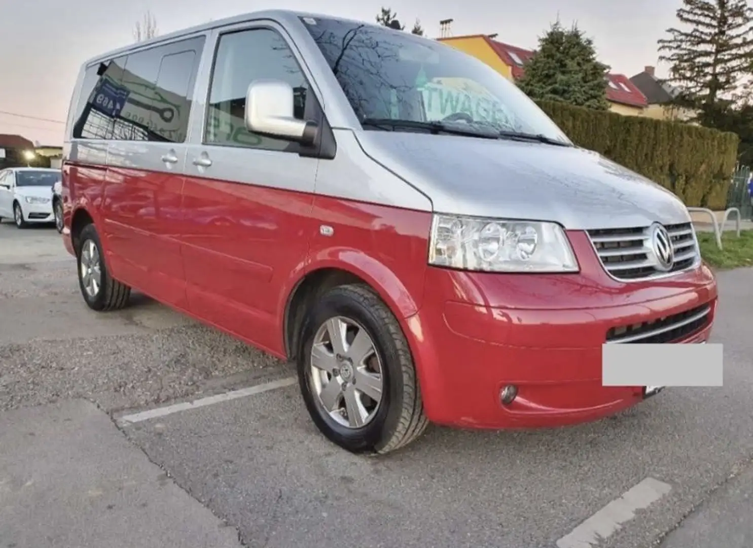 Volkswagen T5 Multivan Grau - 2