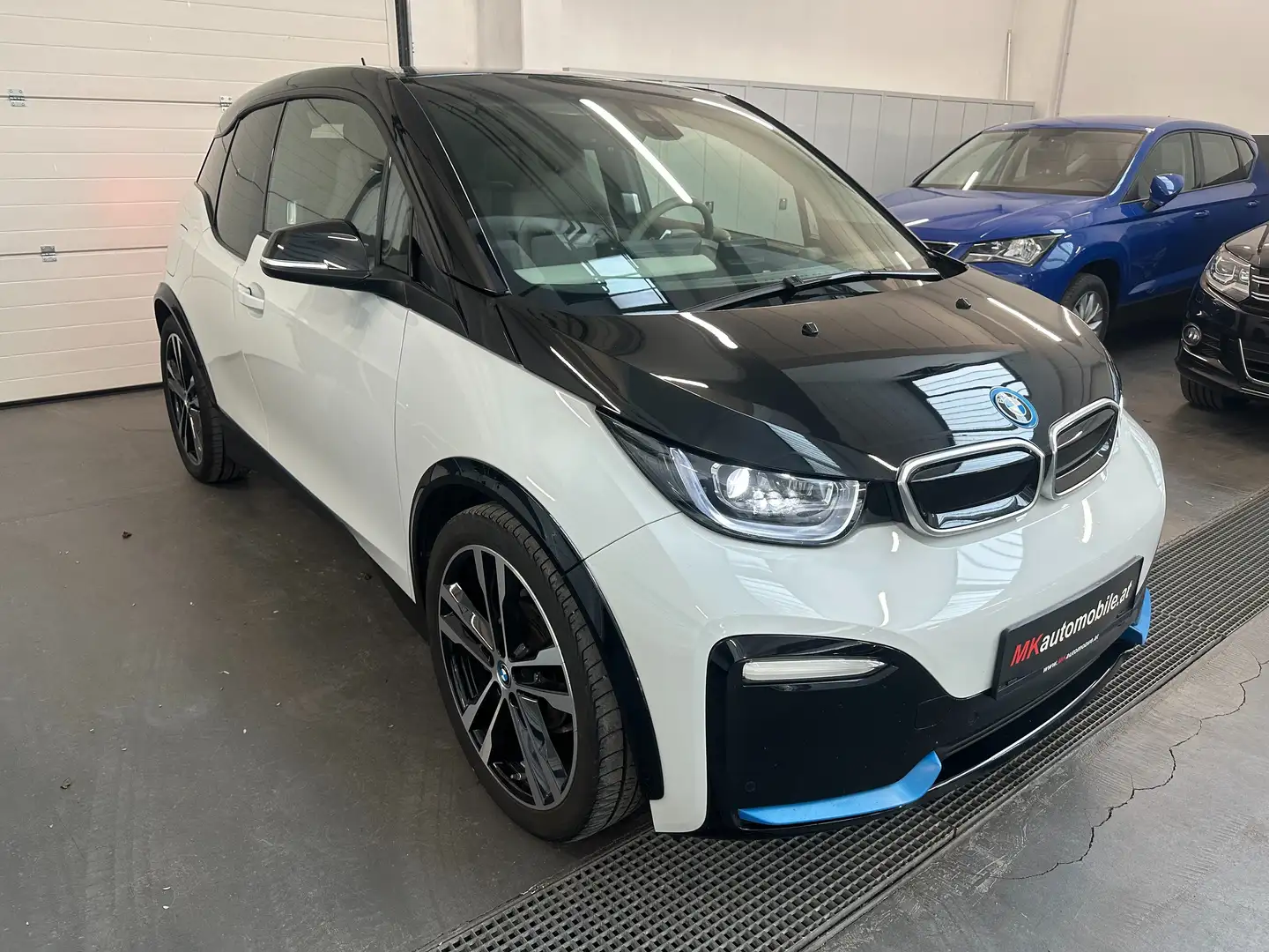 BMW i3 S 120Ah 75KW * 1.BESITZ - NETTO 16.659 € * Blanc - 1