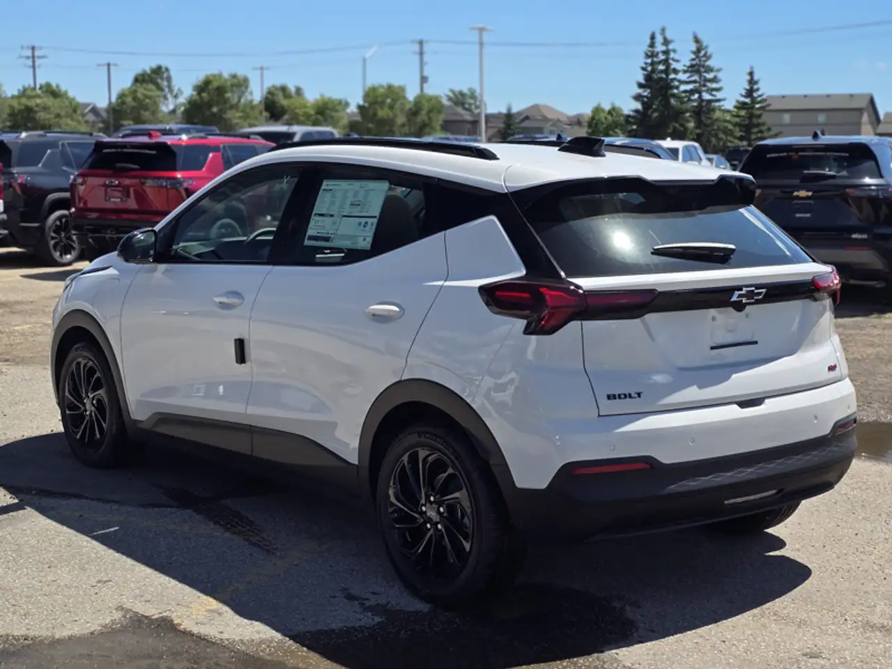Chevrolet Bolt photo Chevrolet Bolt