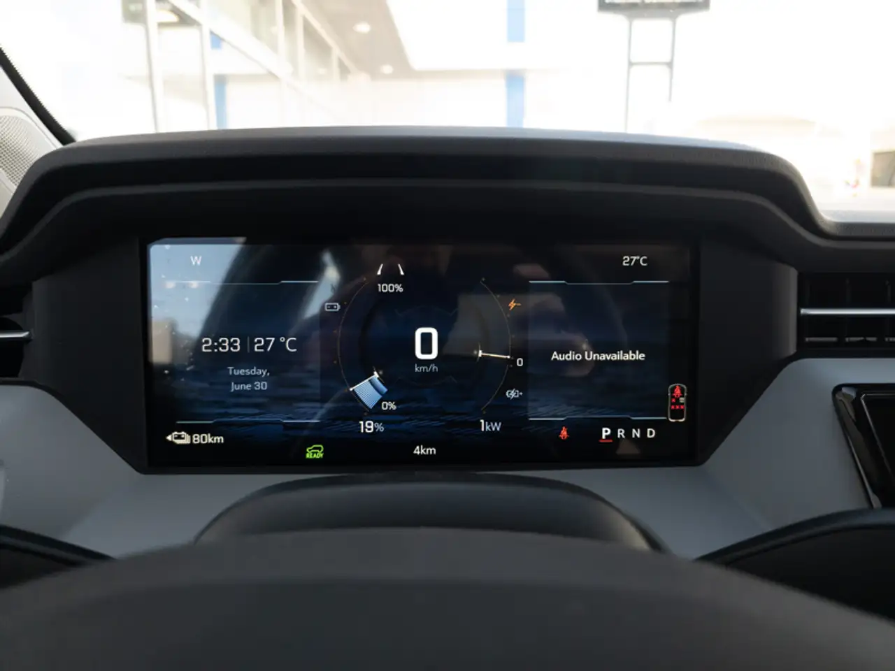 Chevrolet Bolt photo Chevrolet Bolt