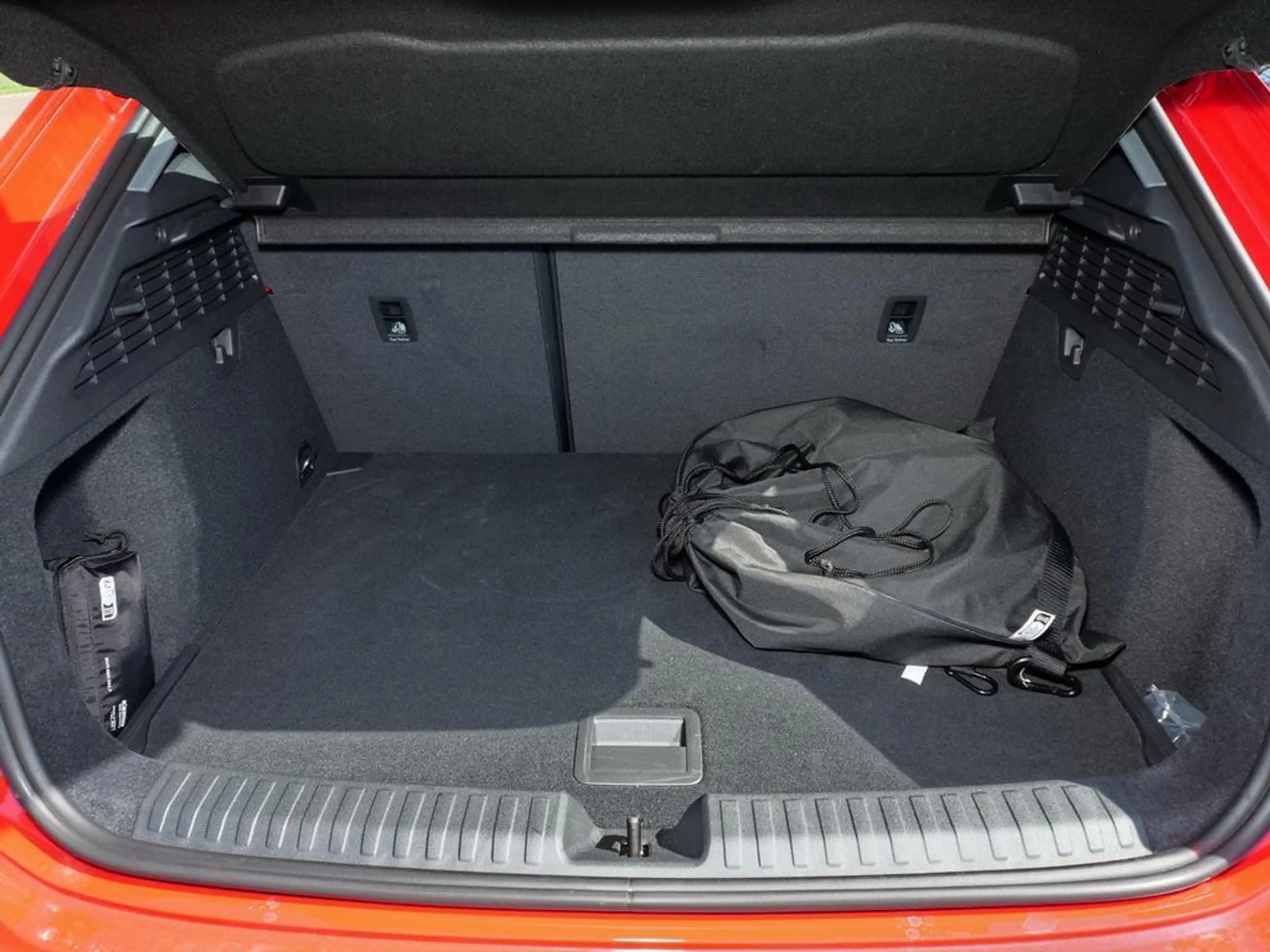 Audi A3 allstreet 40 TFSIe S-tronic ACC+KAMERA+NAVI — photo 9
