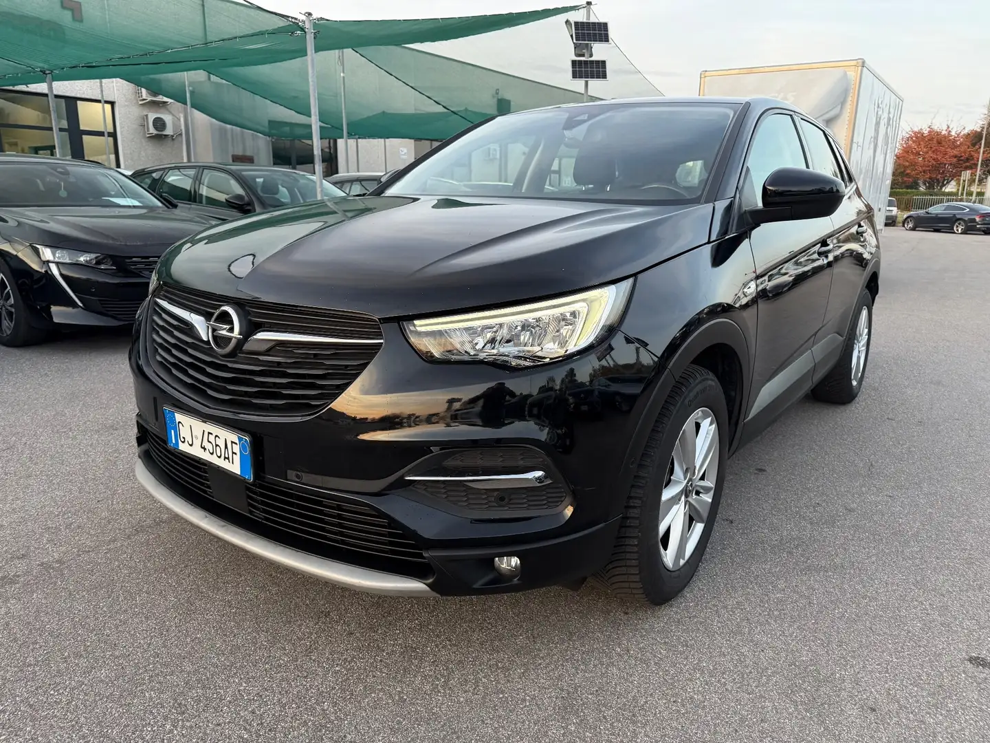 Opel Grandland Grandland 1.5 diesel Ecotec aut. Business Elegance Noir - 1