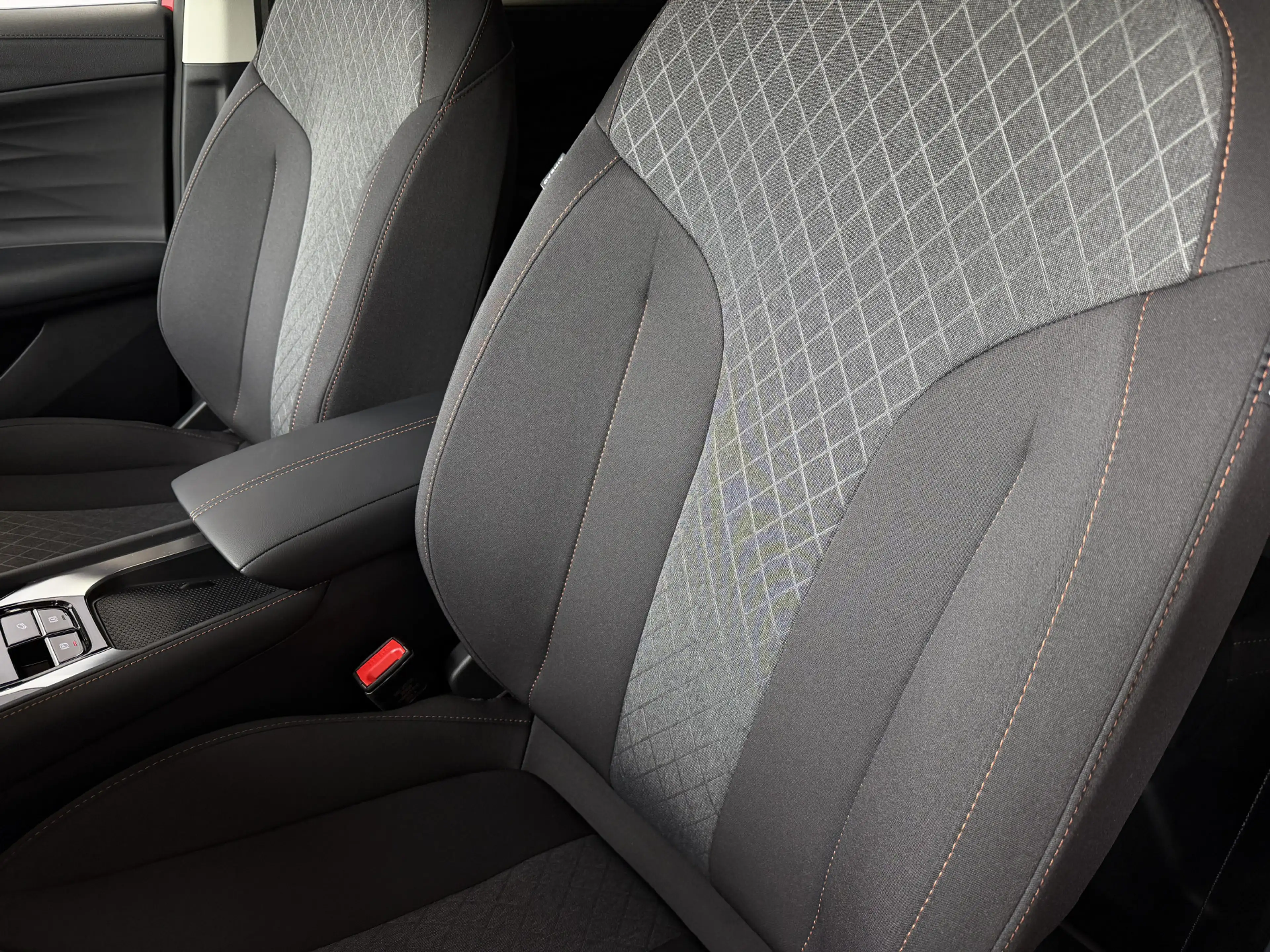 MG HS MG 1.5 PHEV 272PK ELEK/STOEL/KLEP CAMERA 19'LMV pl — photo 15