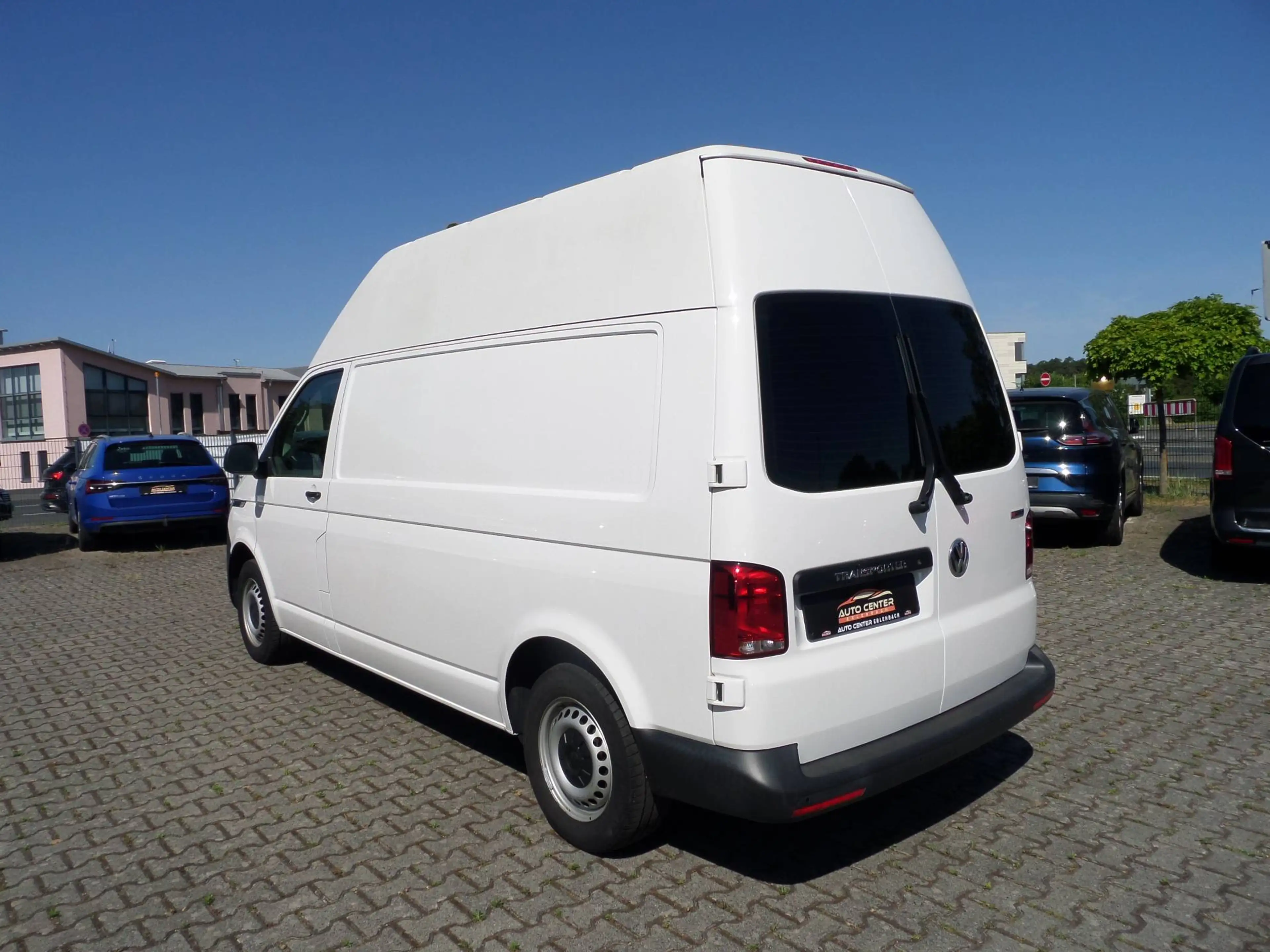 Volkswagen T6.1 Transporter 4MOTION lang&hoch+Schraubstock+Regale+Klima+LED+Standhzg+Tempo+1.Hand — photo 2