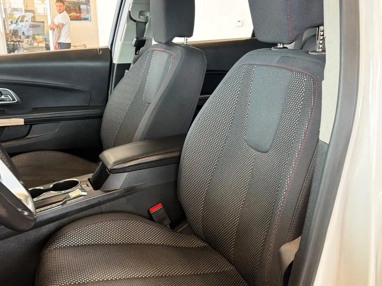 Chevrolet Equinox photo Chevrolet Equinox