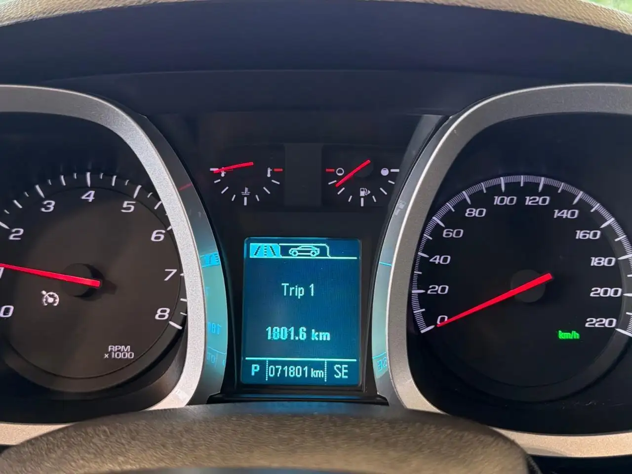 Chevrolet Equinox photo Chevrolet Equinox