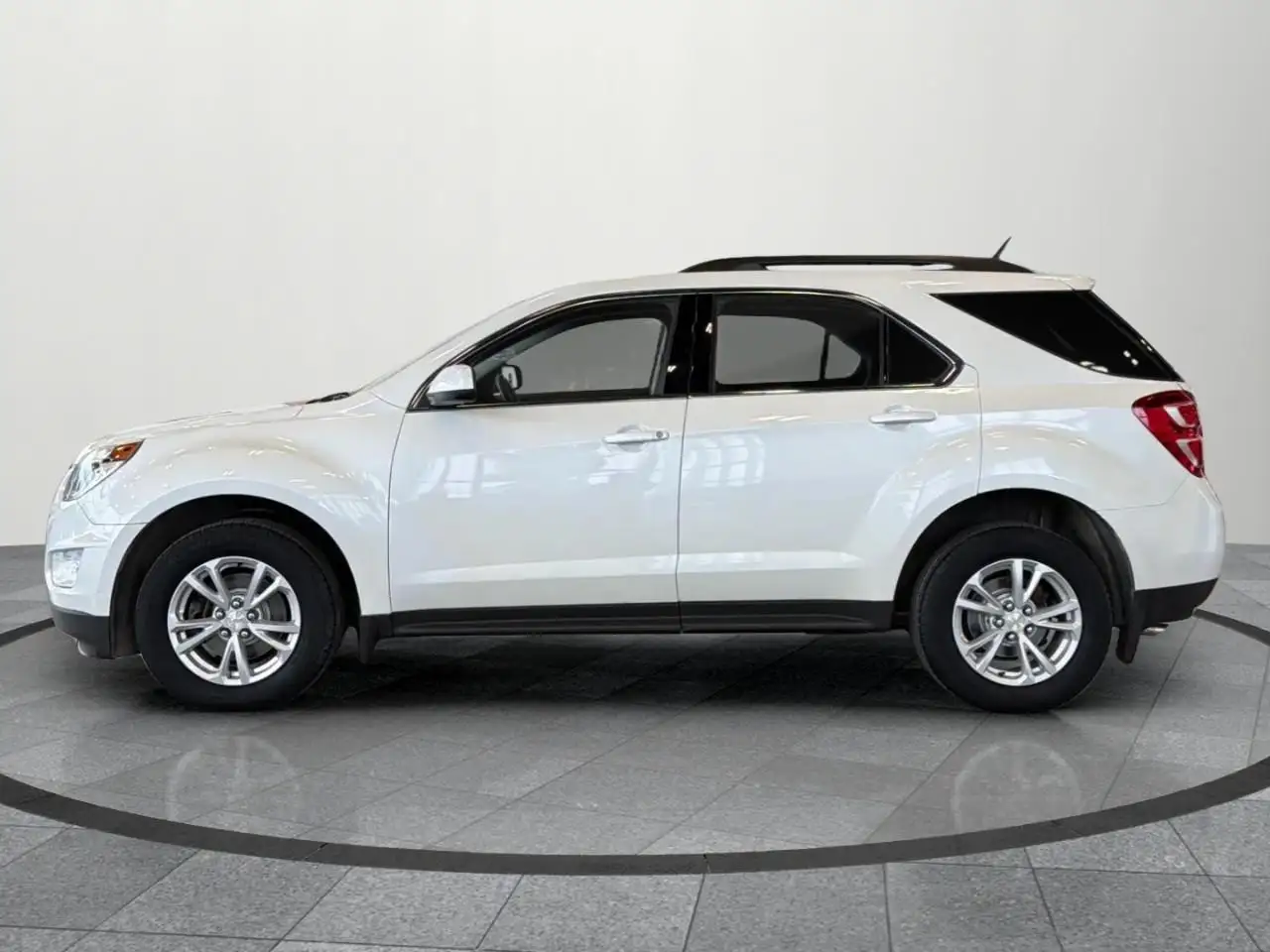 Chevrolet Equinox photo Chevrolet Equinox