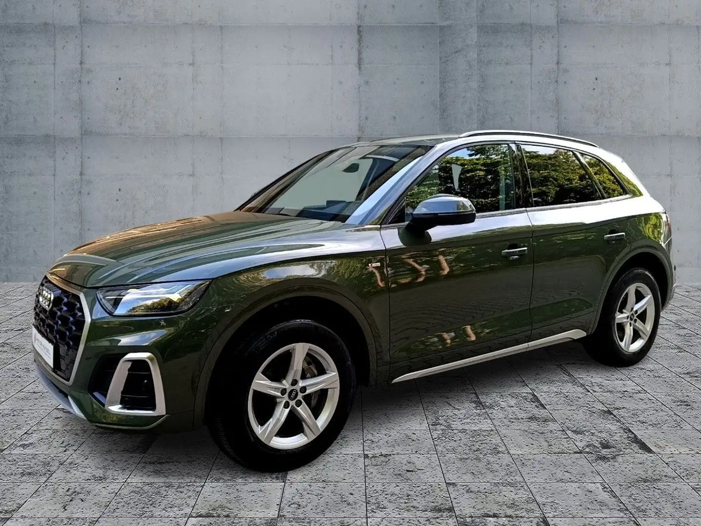 Audi Q5 40 TDI QU S-TR S-LINE LED+NAVI+AHK+GRA+SHZ+VC Grün - 2