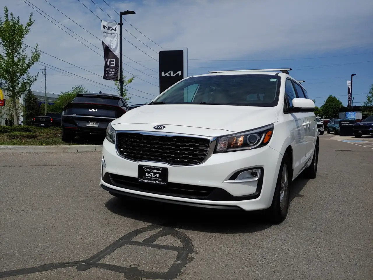 Kia Sedona снимка Kia Sedona