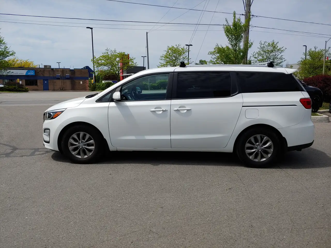 Kia Sedona снимка Kia Sedona