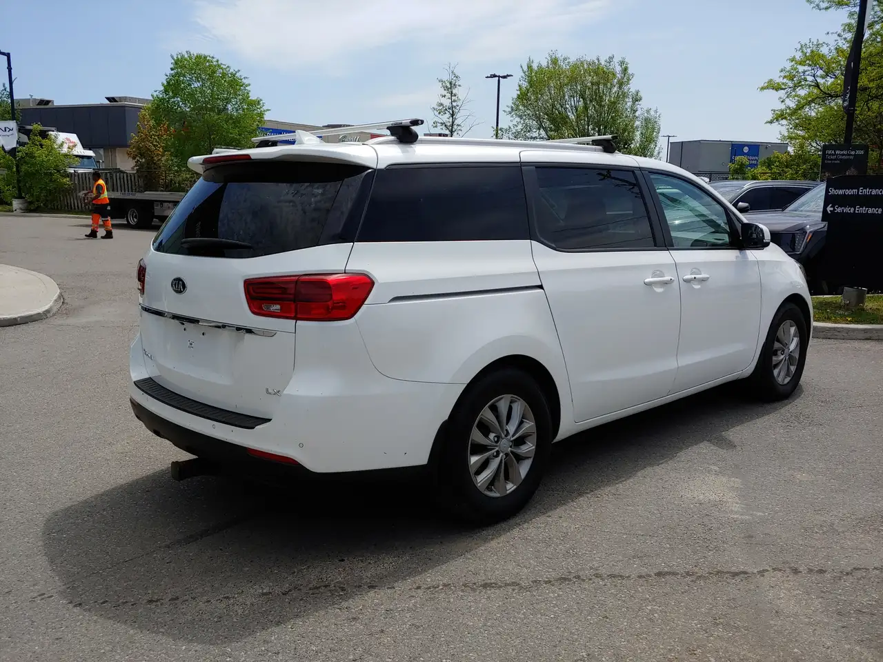 Kia Sedona снимка Kia Sedona