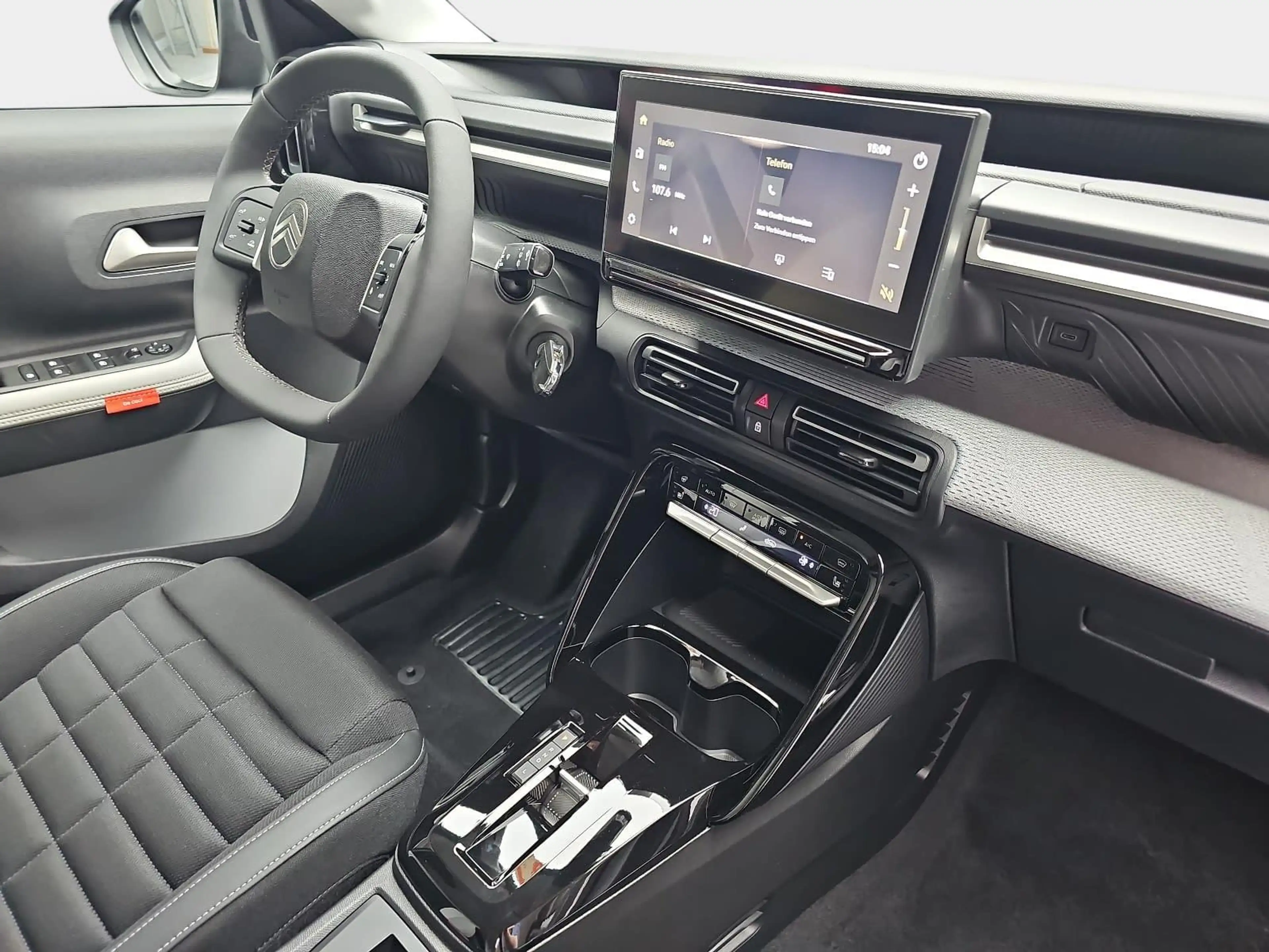 Citroen C3 Aircross C3 AIRCROSS 1.2 HYBRID 145 E-DCS6 PLUS 7-S — photo 18
