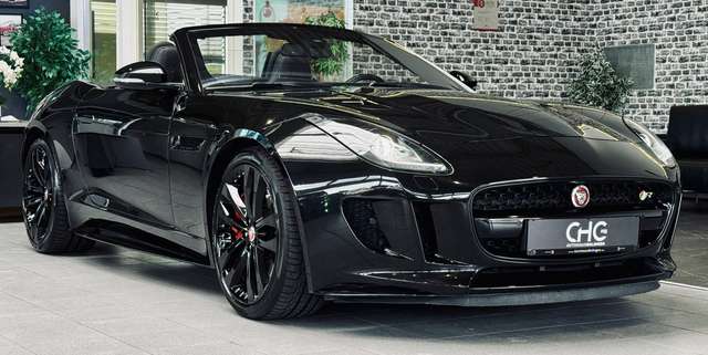 Imagine Jaguar F-Type Cabriolet R AWD MERIDIAN|KAMERA|KEYLESS|NAVI|