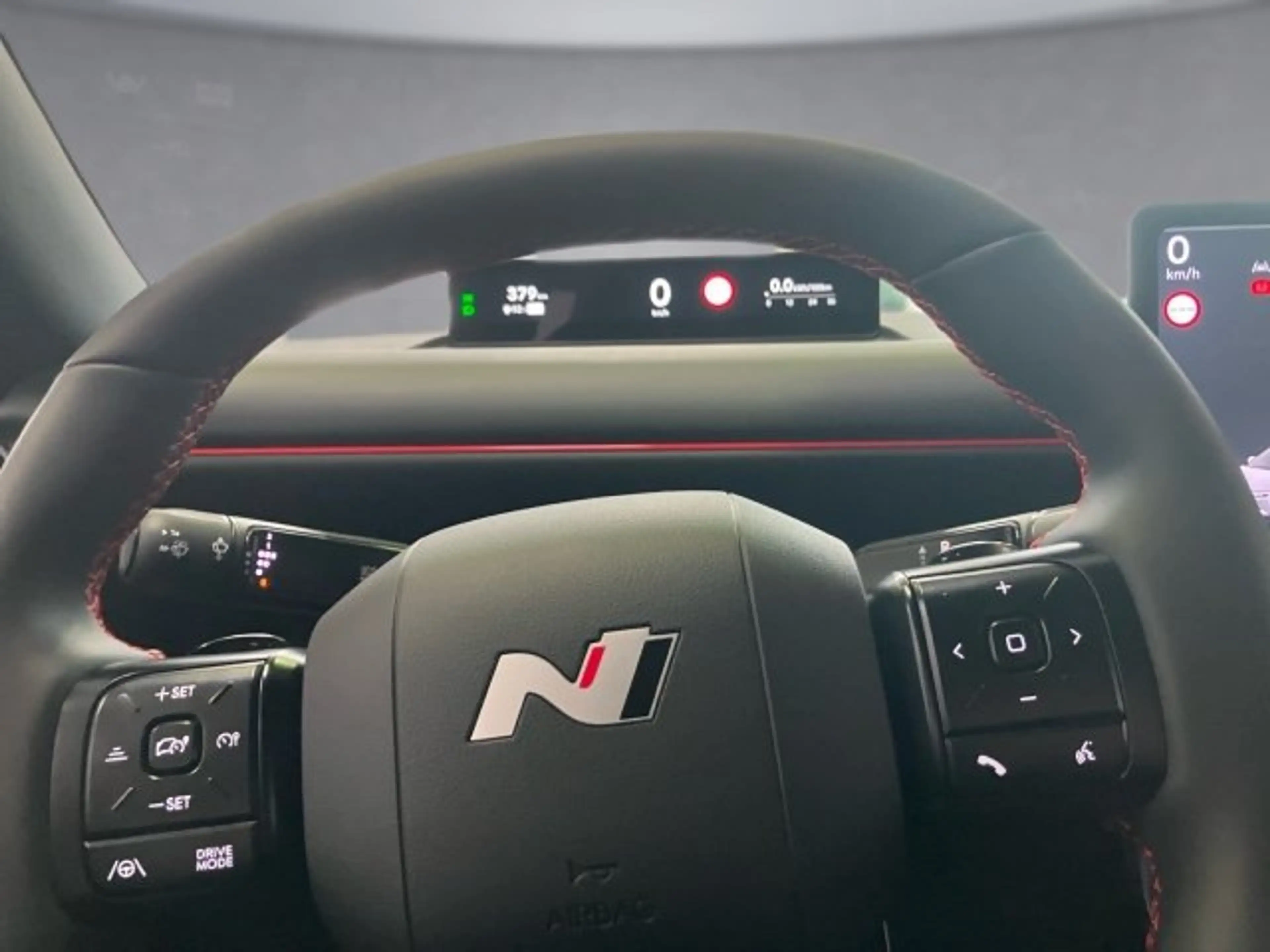 Hyundai IONIQ 3 N LINE EVO 61 kWh — photo 10