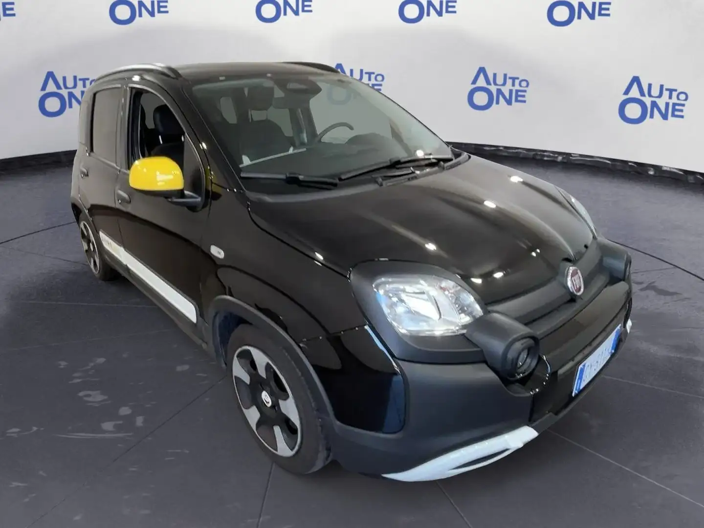 Fiat Panda 1.0 HYBRID 70CV PANDINA CROSS - VARI COLORI Nero - 1