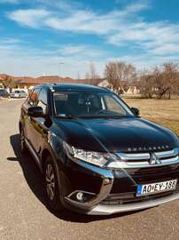 2.2 DI-D 4WD Diamant Edition