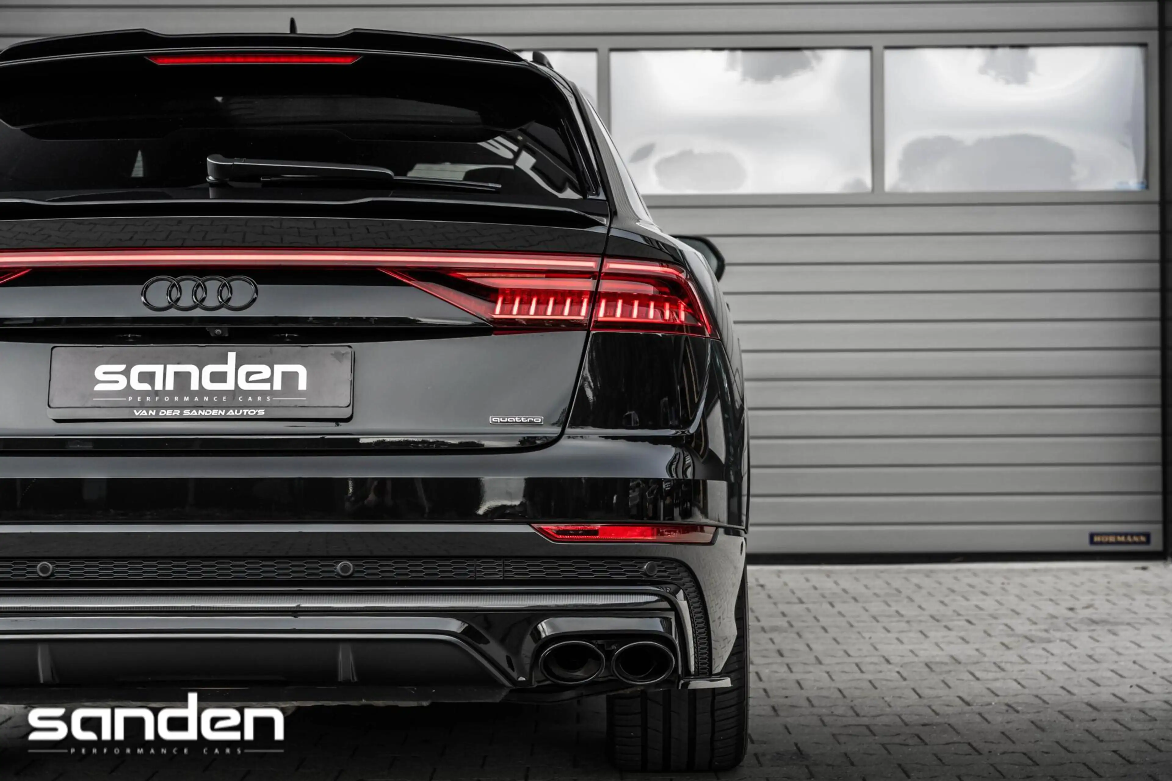 Audi Q8 60TFSIe quattro Competition Plus|Carbon|Pano|23"|B — photo 17