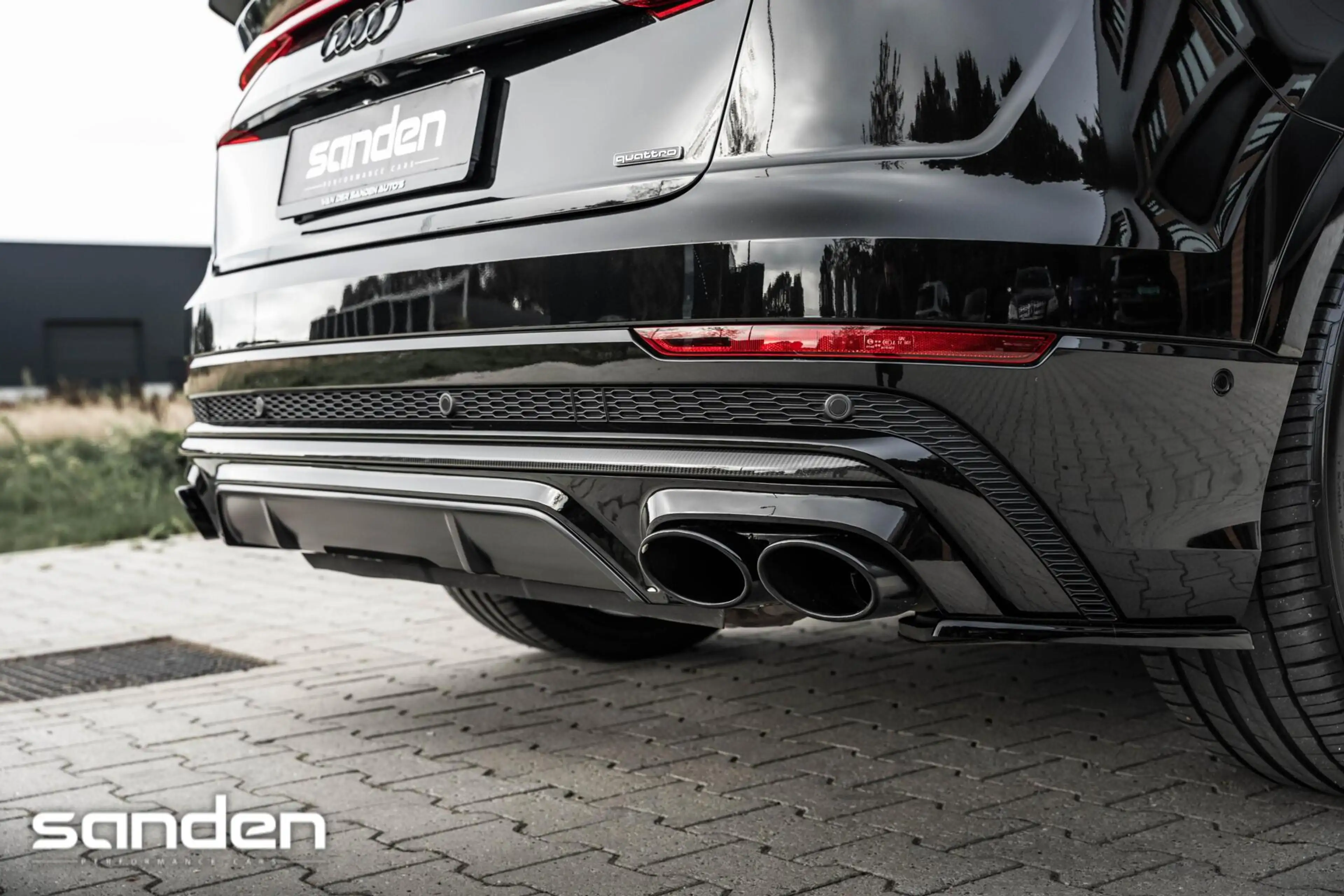 Audi Q8 60TFSIe quattro Competition Plus|Carbon|Pano|23"|B — photo 21