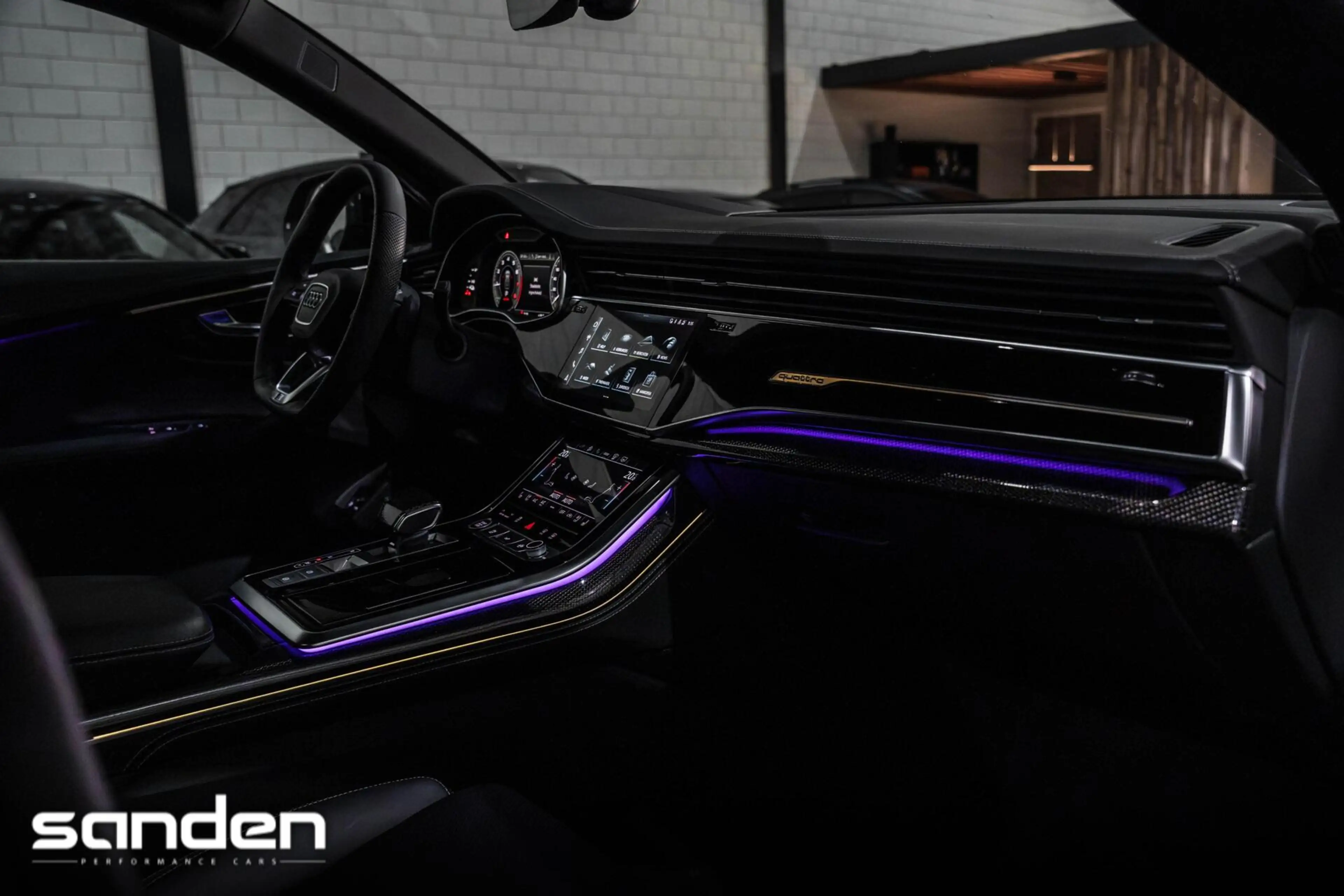Audi Q8 60TFSIe quattro Competition Plus|Carbon|Pano|23"|B — photo 39