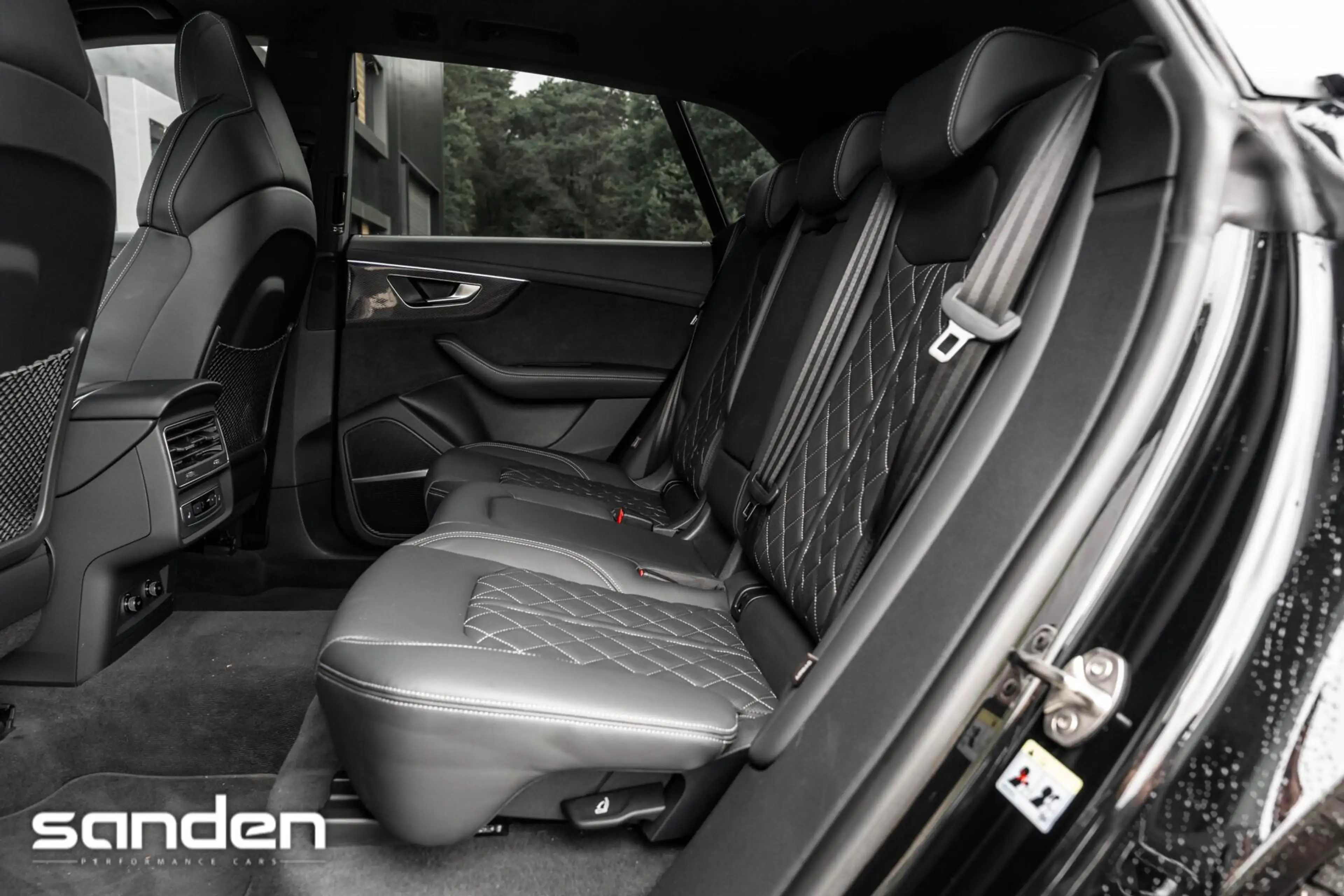 Audi Q8 60TFSIe quattro Competition Plus|Carbon|Pano|23"|B — photo 50