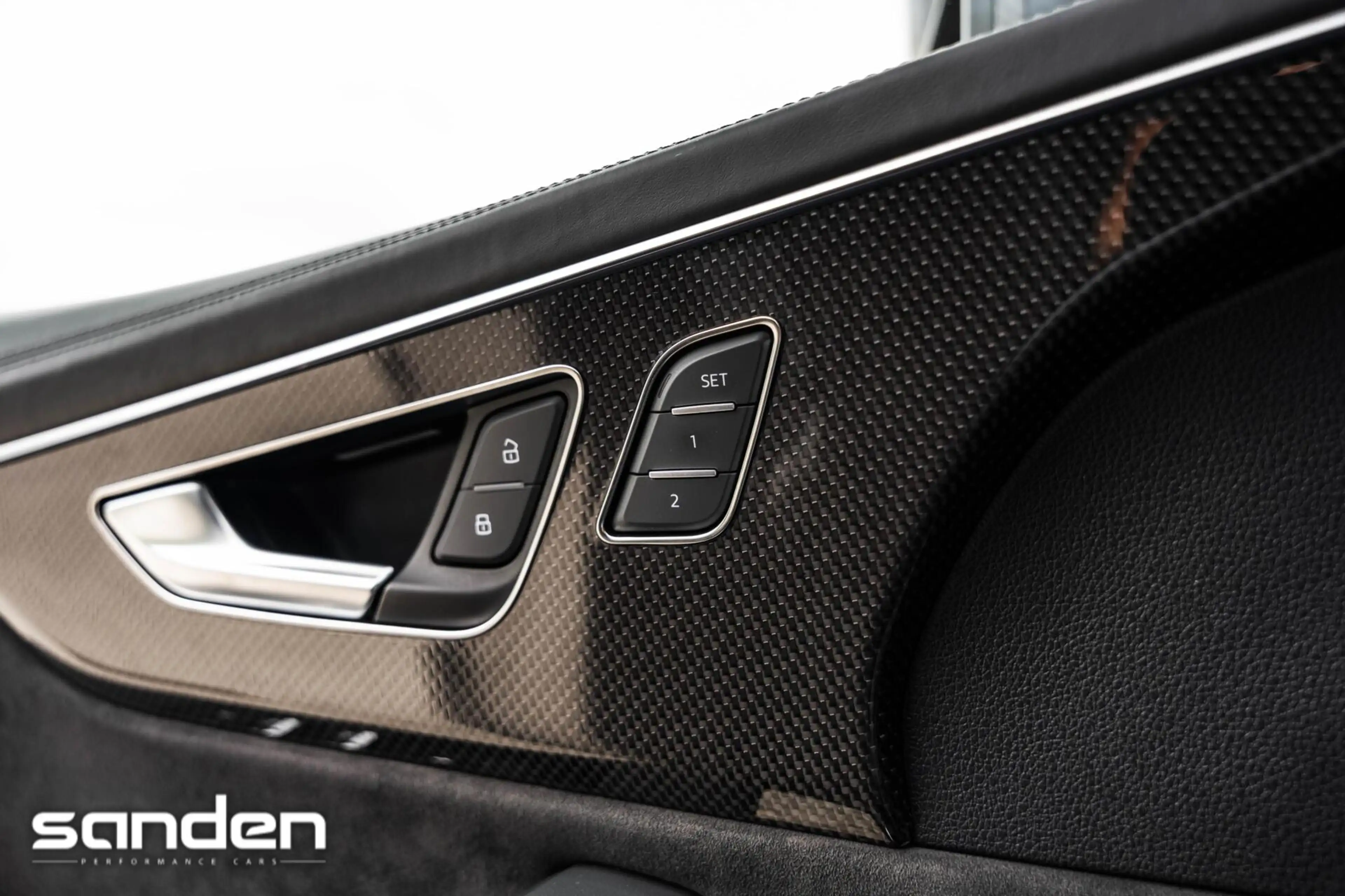 Audi Q8 60TFSIe quattro Competition Plus|Carbon|Pano|23"|B — photo 35