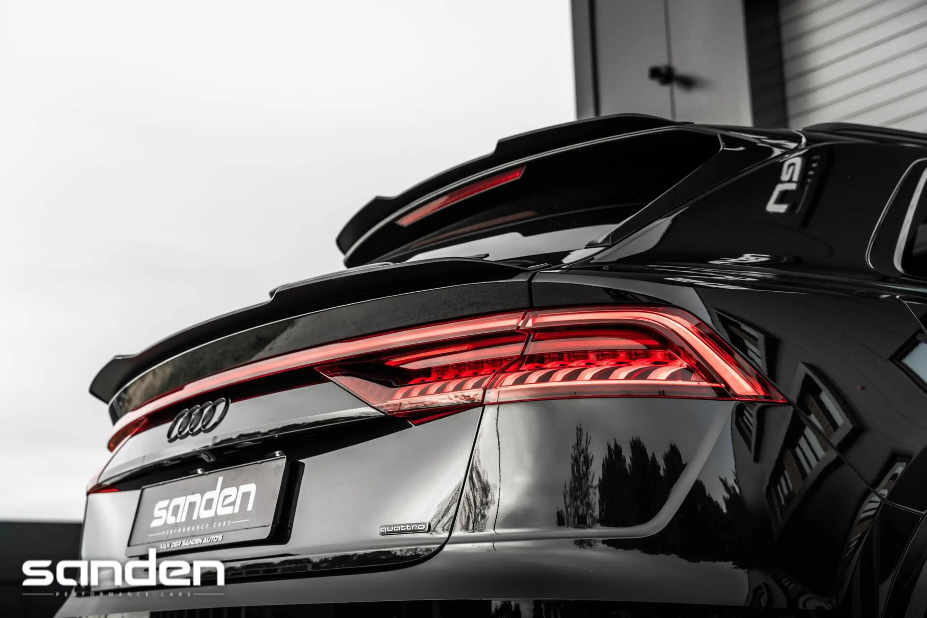 Audi Q8 60TFSIe quattro Competition Plus|Carbon|Pano|23"|B — photo 20