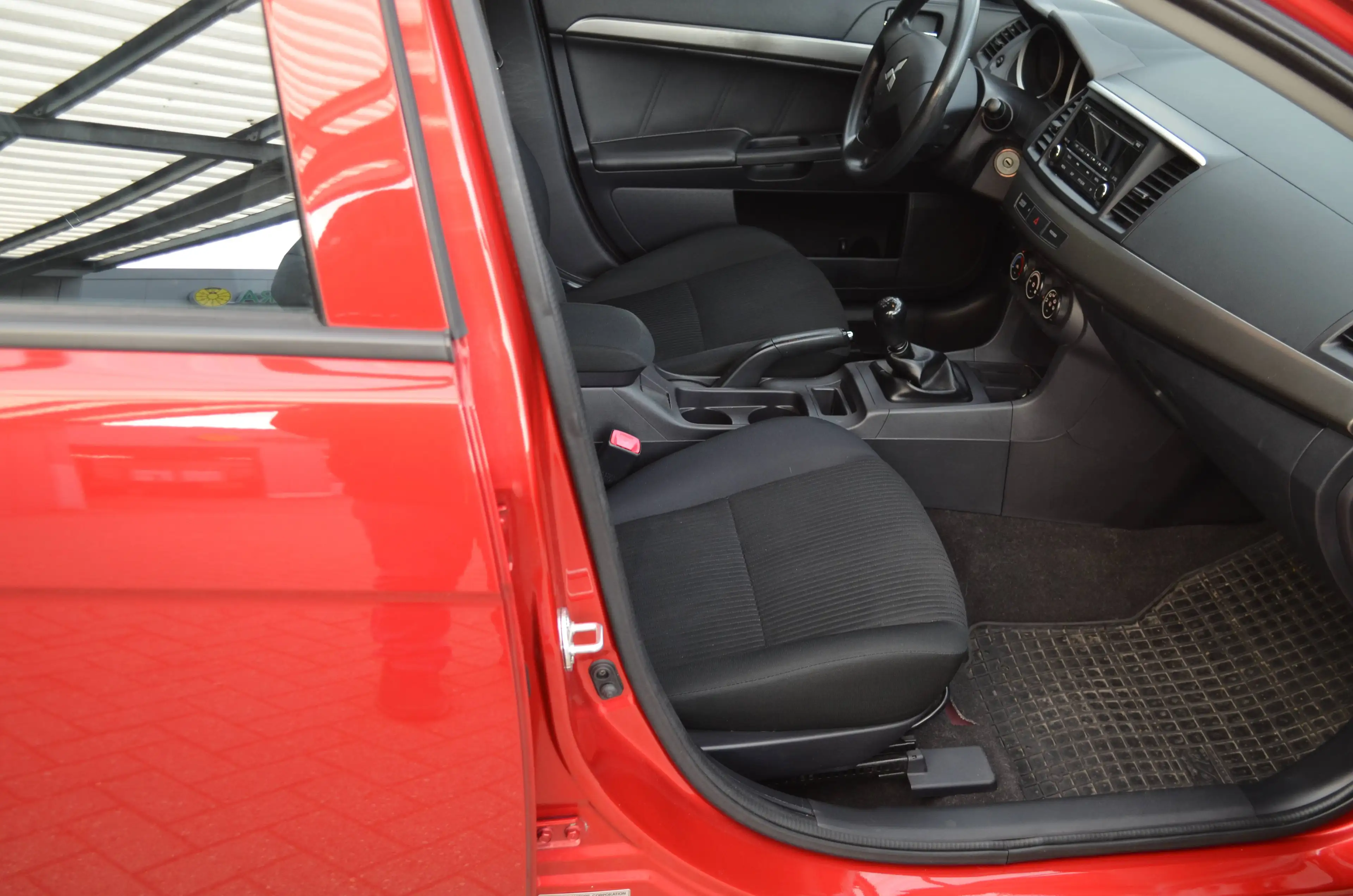 Mitsubishi Lancer Basis — photo 10