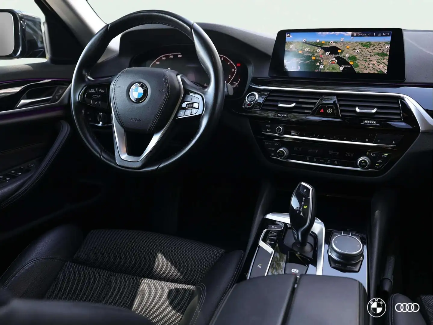 BMW 520 520i HIGH EXECUTIVE SPORTLINE / DEALER ONDH / AMBI Noir - 2