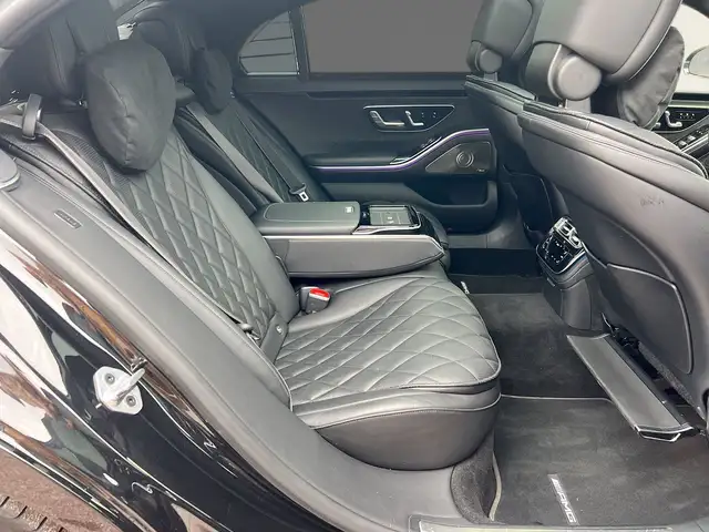 Mercedes-Benz S-Class view 13